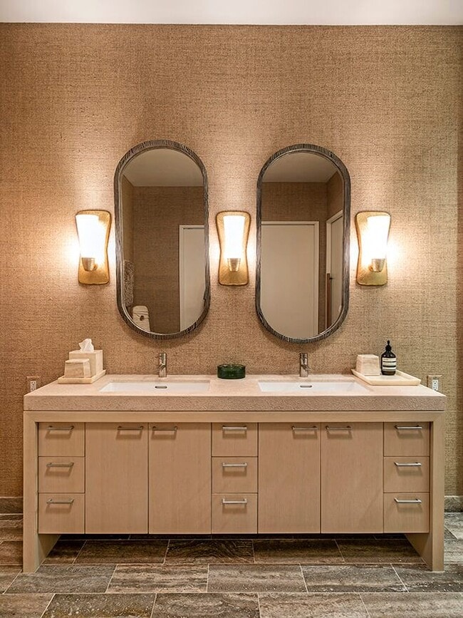 Photo - Columbia Square Living