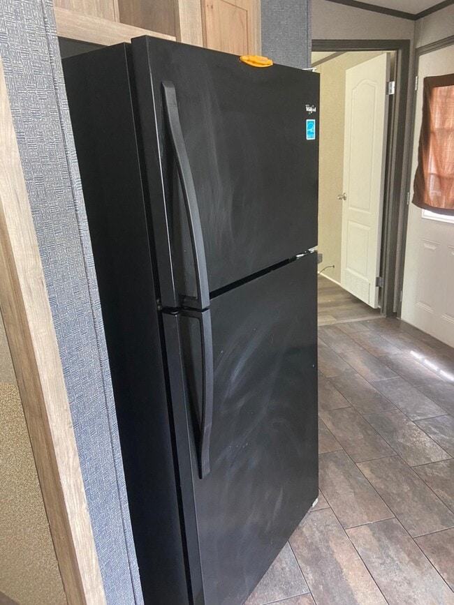 Photo - 16303 Dundee Rd