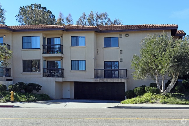 Photo - Forrest Bluff Senior Apartments