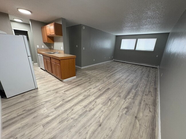Mountain Pointe Apartments