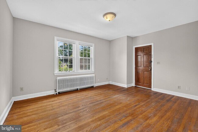 Photo - 4840 New Hampshire Ave NW Unit 4