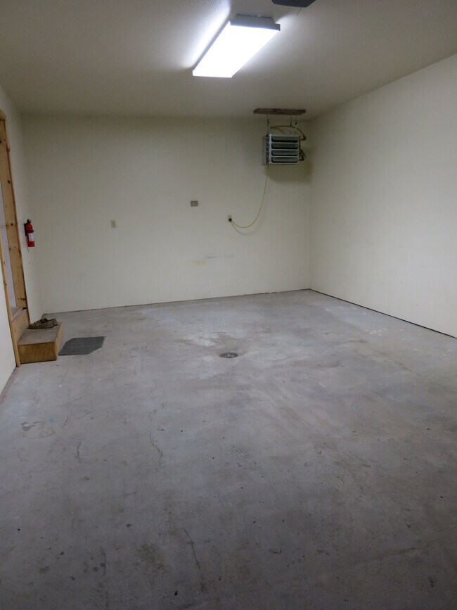 Photo - Lauesen Unit A,  A
