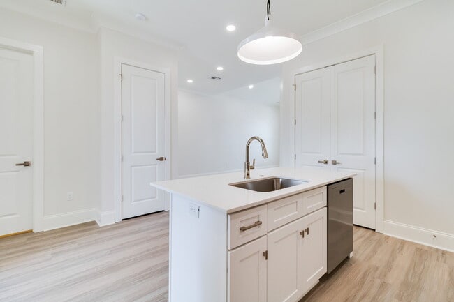 Photo - 110 Pilsbury Ln