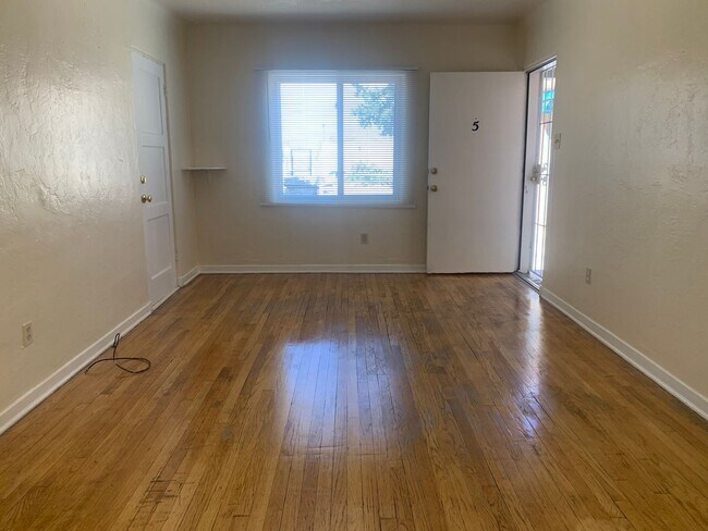 Photo - Pet Friendly 1-Bedroom Apartments