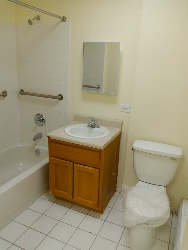 Photo - Dekalb Senior Citizen Residence 62+