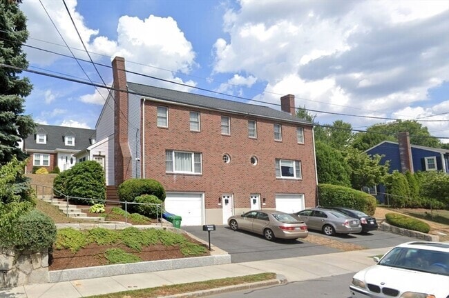 Building Photo - 300 Adams St Rental