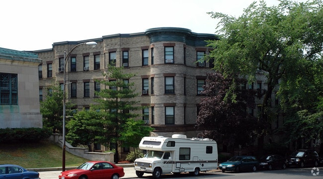 Photo - Garand Court Apartments