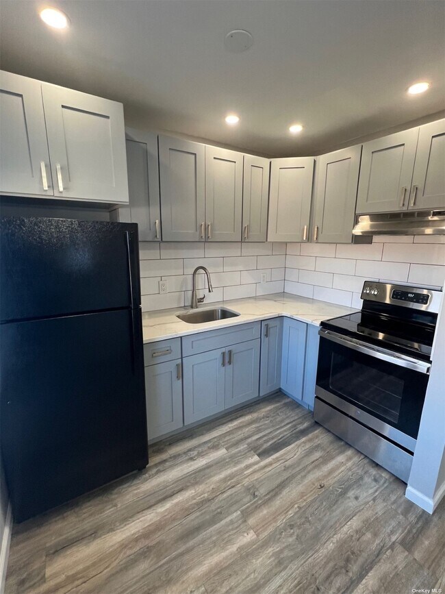 Photo - 1219 2nd Ave Apartment Unit 204