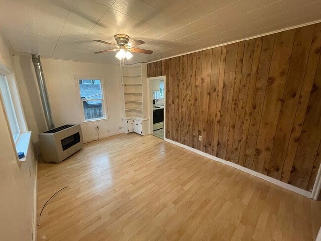 Photo - Cute, Centrally located House