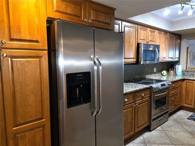 Photo - 4901 38th Way S Unit 7C