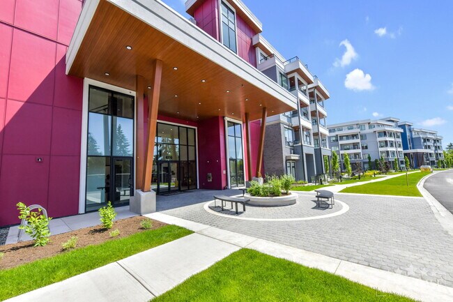 Building Photo - Stunning 1 Bed + den, 1 Bath Condo for Rent in Clayton Heights, Surrey Unit 519