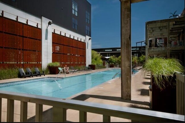 Photo - AMAZING 1BED 1 BATH WERTHAN LOFT