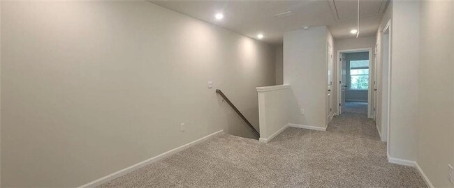 Photo - 1393 Vayda Ct