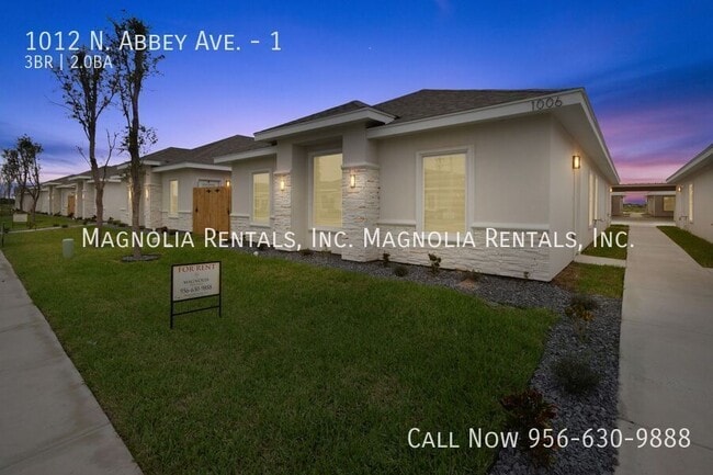 Photo - 1012 N Abbey Ave Unidad 1