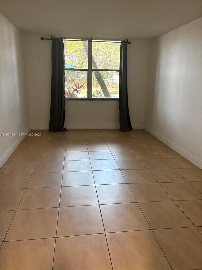 Photo - 1800 Sans Souci Blvd Unit 140