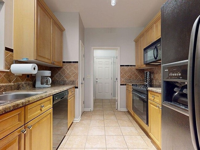 Photo - 2049 Forest Lakes Ln