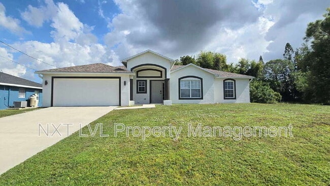 Building Photo - 1231 NW 22nd Ave