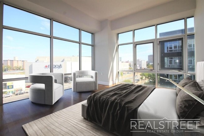 Photo - LUXURY 3 BR 2 Bath in Queens! Unit 415