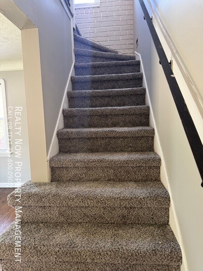 Photo - 11749 Arden Ave