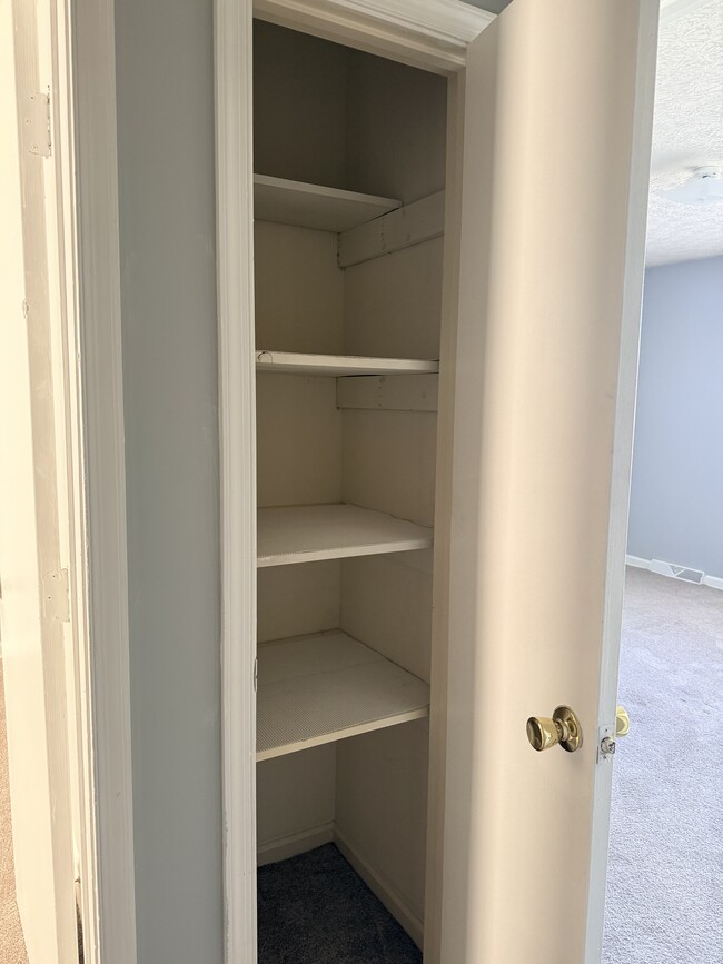 Photo - 24 Duiguid Dr