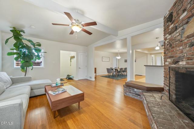 Photo - 1581 Wesley Ave