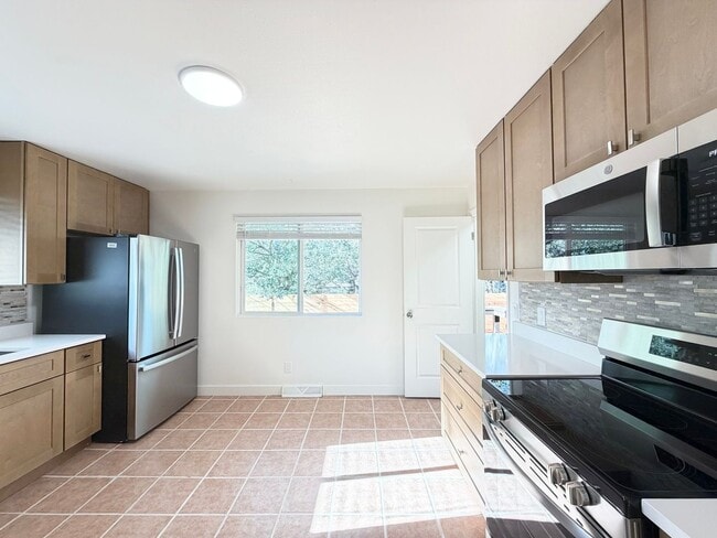 Photo - 8548 W 62nd Pl