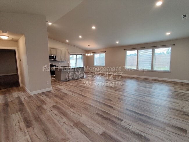 Photo - 8209 Coldwater Dr