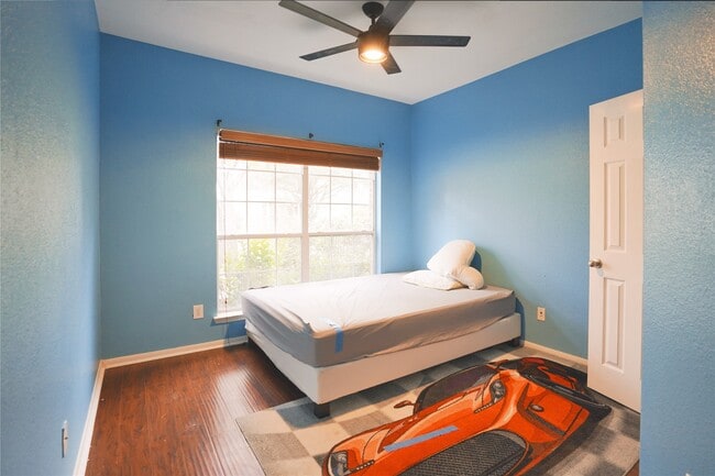 6415 Richland Hills Dr