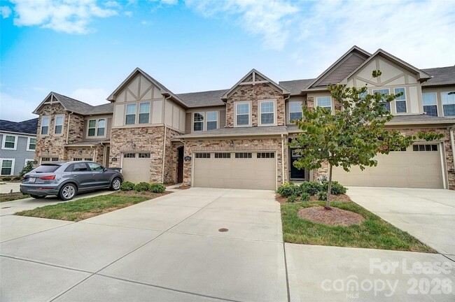 Photo - 5822 Clan MacLaine Dr