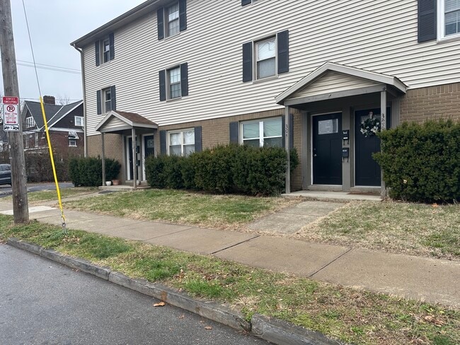 Photo - 304 E 13th Ave