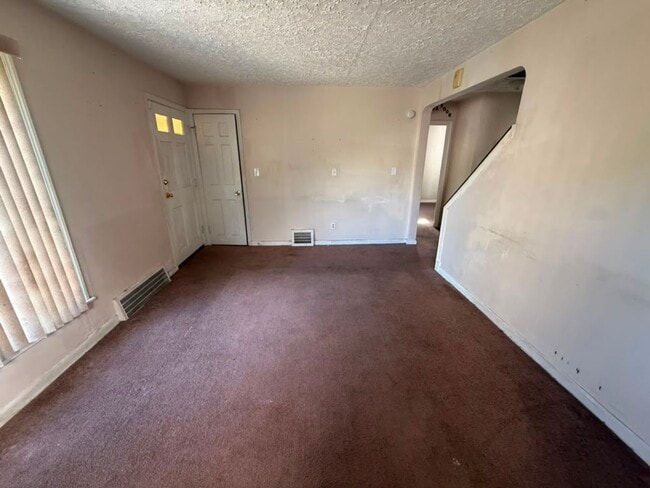 Photo - 3-BED, 1 BATH BEAUTIFUL SINGLE- FAMILY HOME IN MAPLE HEIGHTS!