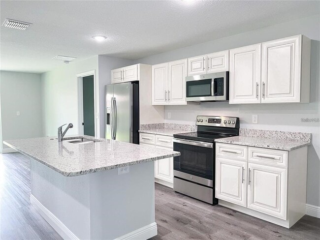 Photo - 17207 Waldrun Ave