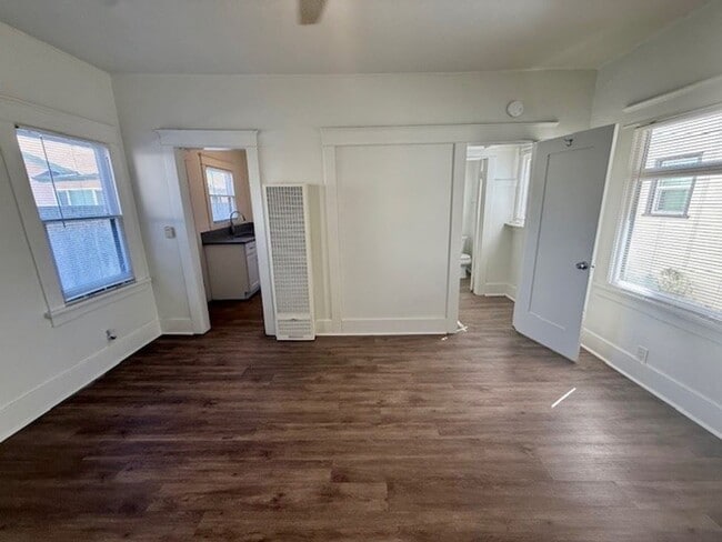 Photo - 433 Ohio Ave #8