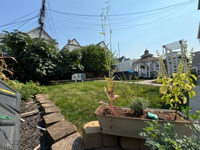 Photo - 53 Woodland Ave