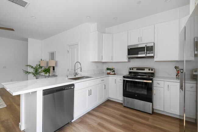 Photo - 9039 Meghan Ct