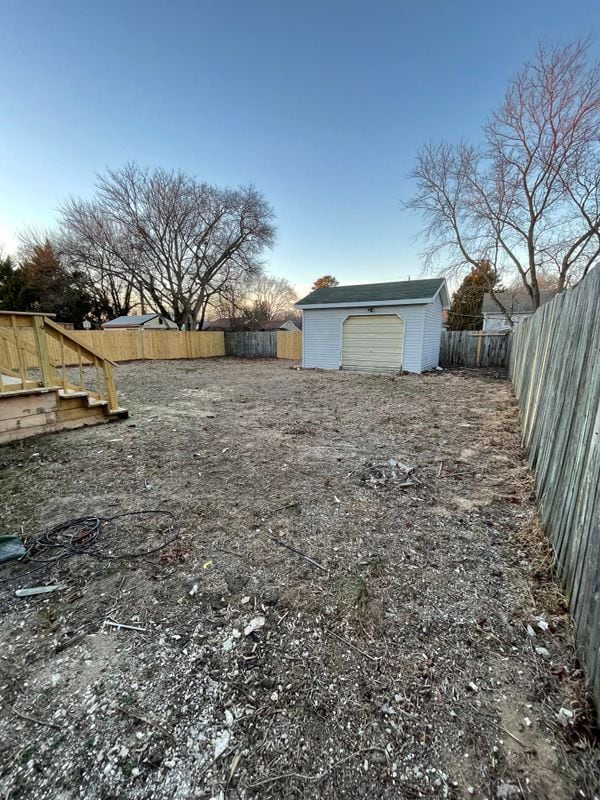 Photo - 112 E 4th St