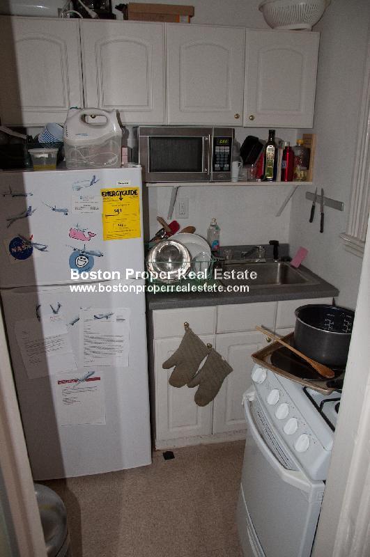 Photo - 1111 Boylston St