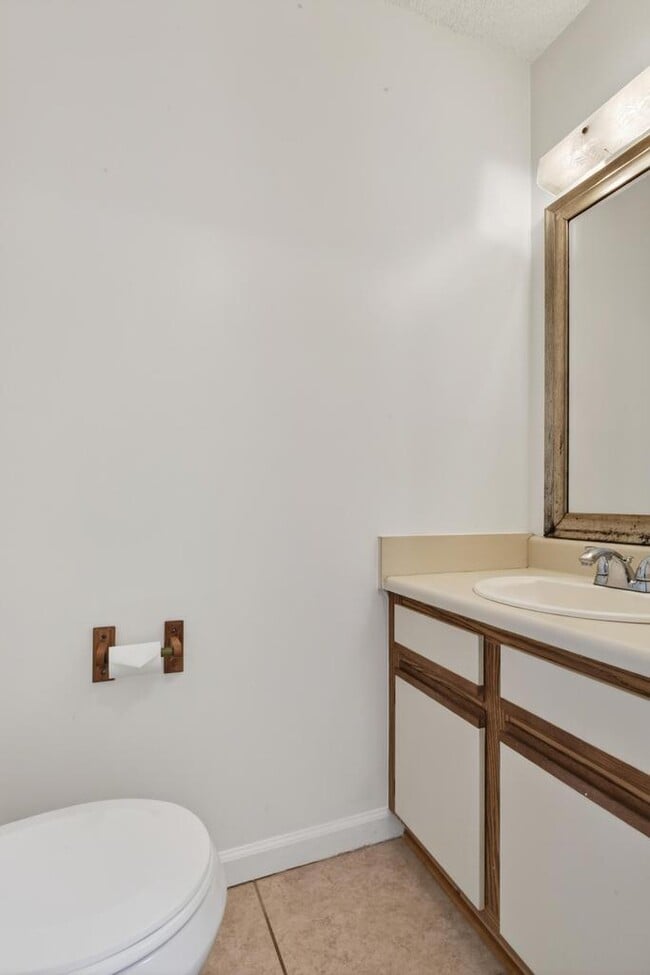 Photo - 10 Moultrie Creek Cir