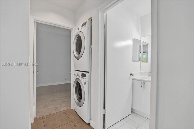 Photo - 3300 NE 192 St Unit 118