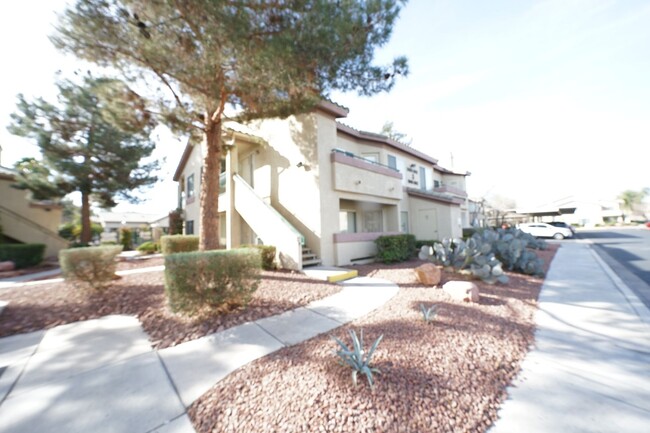 NO SHOWINGS until 3/1/2023 - NO SHOWINGS until 3/1/2023 Unidad 1012 Rental