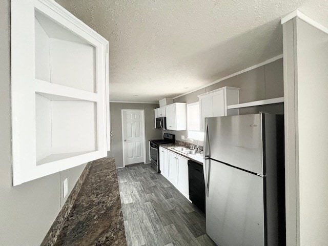 Building Photo - 46000 Geddes Rd