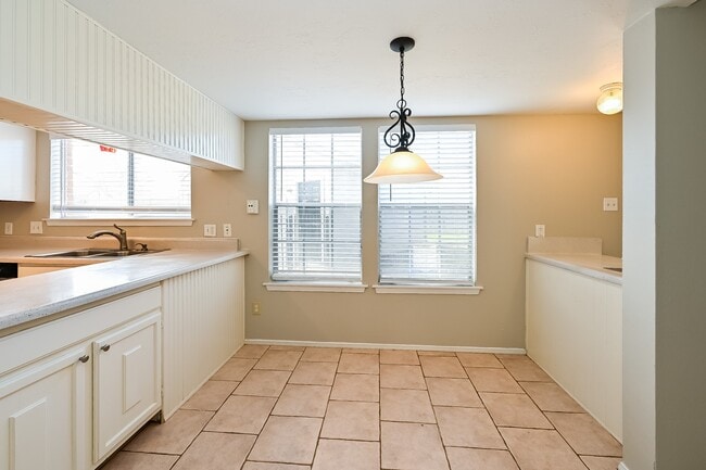 Photo - 1219 Briarmead Dr