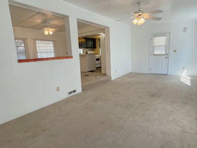 Photo - 5709 W Rocking Cir St