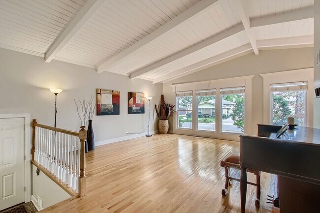 Photo - 9529 Keystone Ave