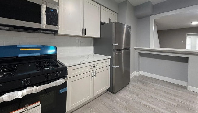 Photo - 6308 Wheeler St