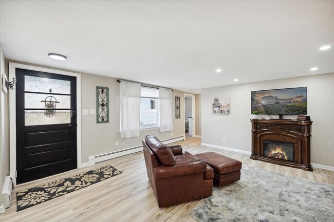 Fully Furnished 2bd/1bth Apartment Condo i... - Fully Furnished 2bd/1bth Apartment Condo i...