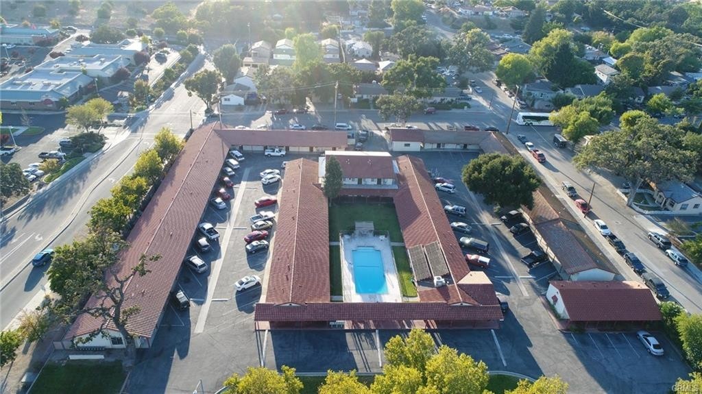 Clifton Apartments - Clifton Apartments