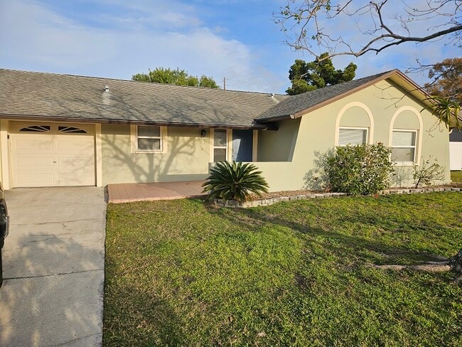 Building Photo - 9935 82nd St Rental