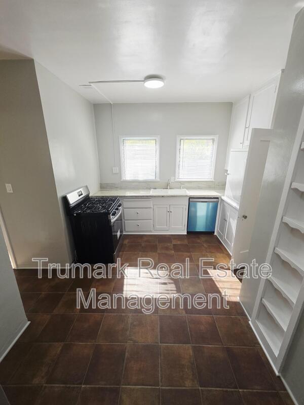 Photo - 347 Arden Ave Unit 3