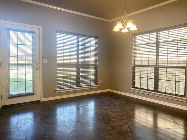 Photo - 9608 Sydney Dr